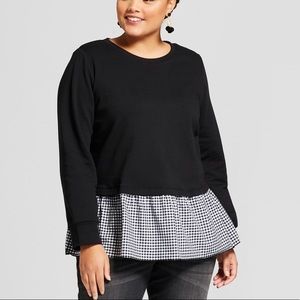 ❤️Sweatshirt w/ Plaid Peplum Underlay